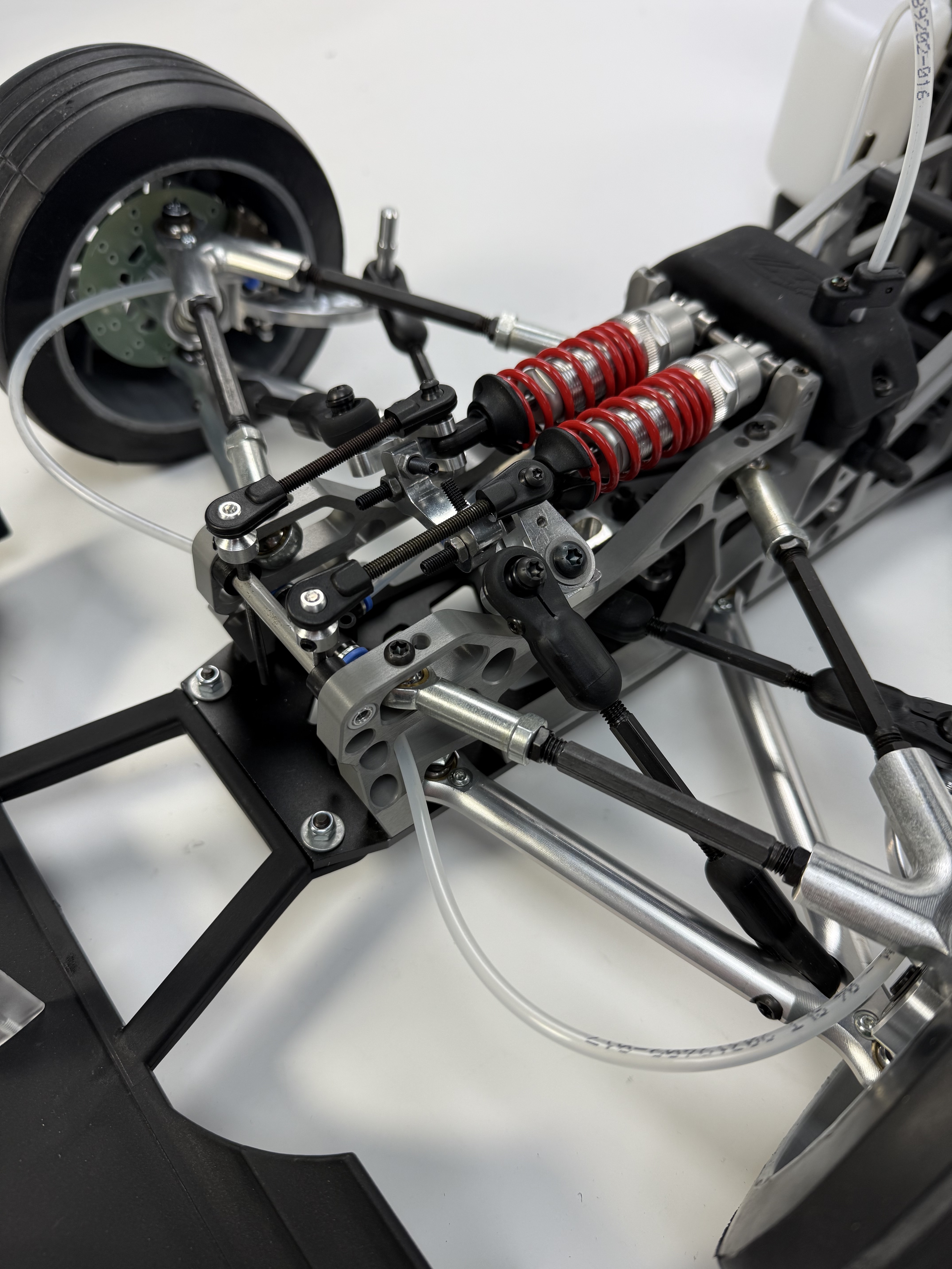 ホビーラジコン F1 rc car engine Worlds most realistic RC F1 Car - YouTube